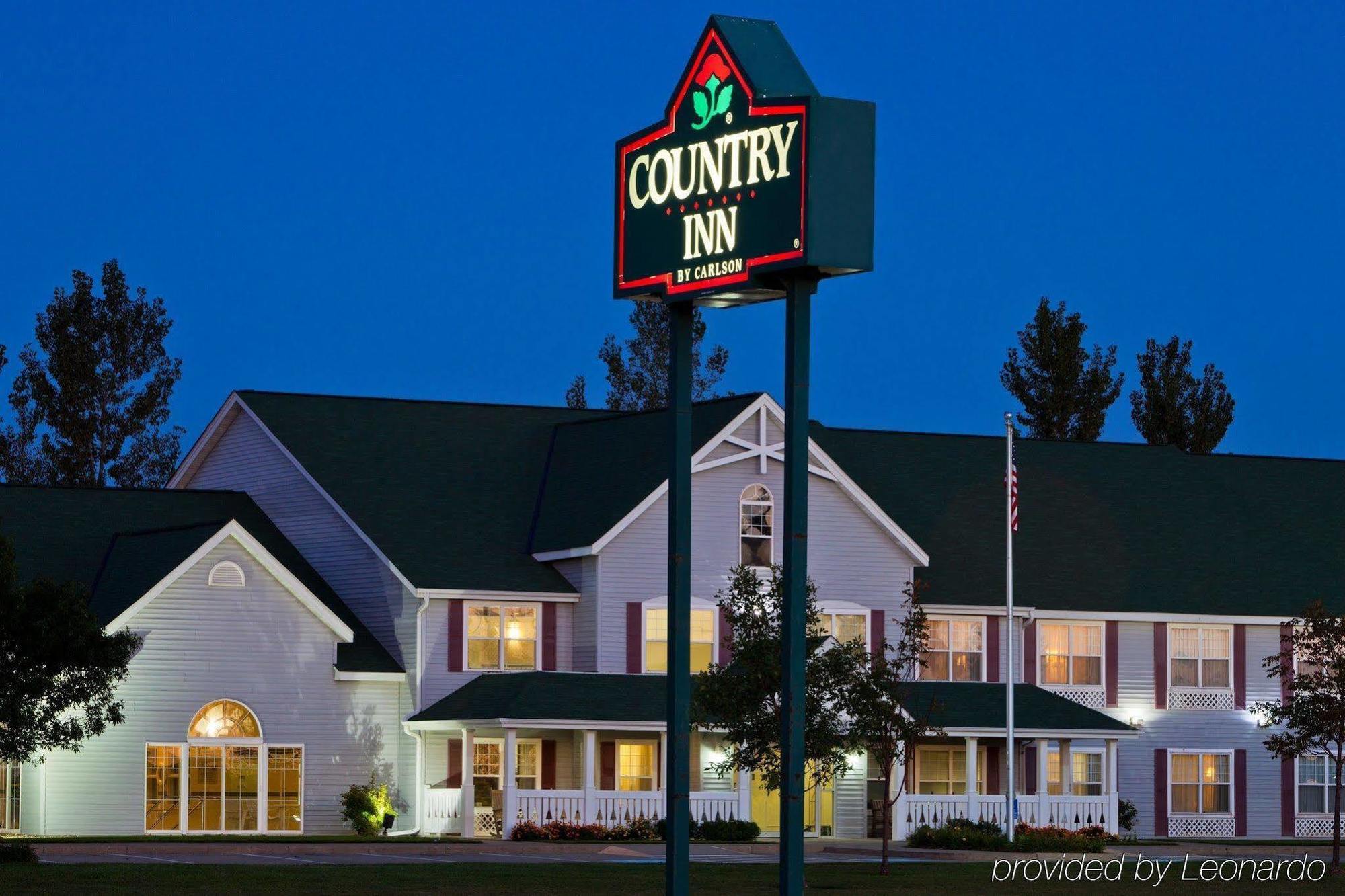 Country Inn & Suites By Radisson, Grinnell, Ia Bagian luar foto